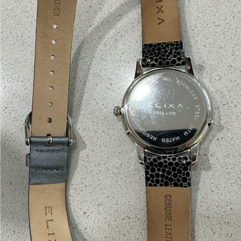 Black Watch With Versatile Interchangeable Straps - image 3